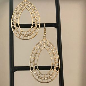 Gold and rhinestones earrings